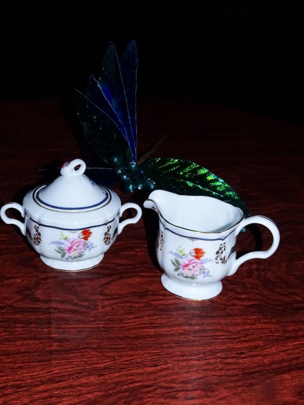 Mikasa Lorraine Sugar and Creamer